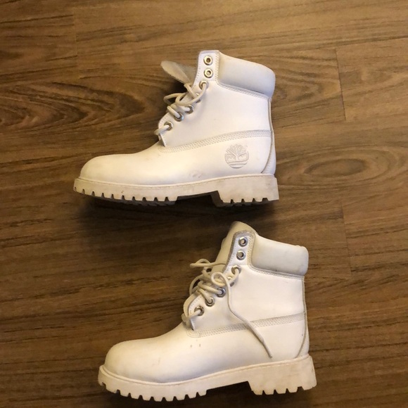All White timberland boots - Picture 1 of 3